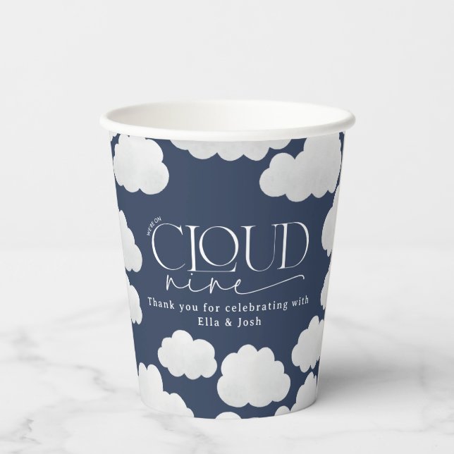 Navy Blue Cloud 9 Dusche modern stilvoll Pappbecher (Rückseite)