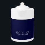 Navy Blue Color Schlicht Moderne Namenskalligraphi<br><div class="desc">Erleben Sie dieses moderne,  elegante Design. Diese Vorlage kann an alle beruflichen Beruf angepasst werden.</div>