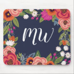 Navy Blue Coral Boho Blume Frame Mit Monogramm Mousepad<br><div class="desc">Blumenmousepad mit einem Rahmen aus handgezeichnet Blume in Orange,  Hot-Rosa,  Korallenrot und Rosa mit einem dunkelblauen Hintergrund. Fügen Sie Ihre Initialisierung in einem hübschen weißen Kalligrafieschrift hinzu.</div>