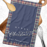 Navy Blue Frohe Weihnachten Karierte Custom Geschirrtuch<br><div class="desc">Dieses Design ist mit einem karierten marineblauen Küchentuch ausgestattet,  macht die perfekte Herberge-Sake und ist perfekt für das Backen von Ferien,  können Sie Ihre eigenen,  mit silbernen Kalligraphie Skript Typografie,  ein niedliches Weihnachten,  schlicht minimalistisch,  rustikal klassischen Stil.</div>