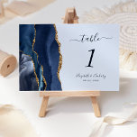 Navy Blue Gold Agate Pastel Wedding Tischnummer<br><div class="desc">Der links Rand dieser eleganten,  modernen Hochzeitskarte weist eine marineblau-blaue Aquarellgrenze mit vergoldetem Imitat-Glitzer auf. Der anpassbare Text kombiniert marineblaue Handschrift,  kursiv und kopperplate Schriftart auf pastellblauem Hintergrund.</div>