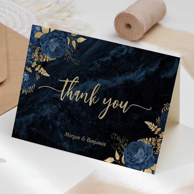 Navy Blue Gold Floral Script Wedding Dankeskarte (Von Creator hochgeladen)
