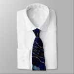 Navy Blue Gold Glitzer Neck Tie Krawatte<br><div class="desc">Krawatte mit Agate Navy Blue Gold Edelstein Marble Geode Glitzer Sparkle Geburtstag - Geburtstag - Geburtstag oder Hochzeitsgeschenk / Beißig - Personalisiert - oder Add Your Letter / or Name - Text / more - Make Your Special Krawatte Gift - Neu formatieren und verschieben oder entfernen und hinzufügen / Elemente...</div>
