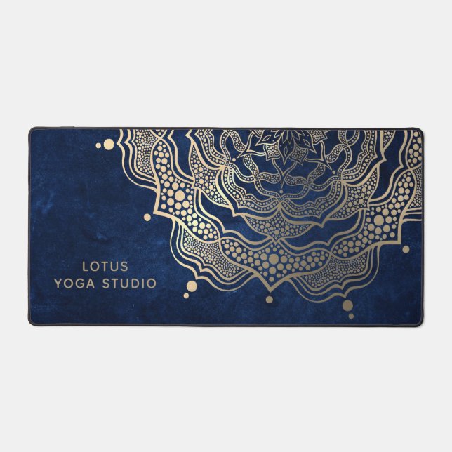Navy Blue & Gold Mandala Luxury Reiki Yoga Studio Schreibtischunterlage (Vorderseite)