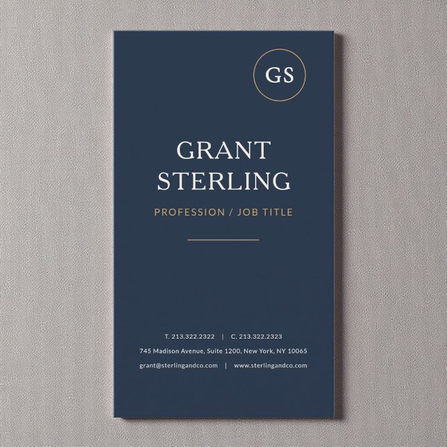 Navy Blue Minimalist Modern Professional Visitenkarte (Von Creator hochgeladen)