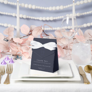 Navy Blue Minimalistisch Bold Type Wedding Geschenkschachtel