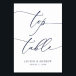 Navy Blue Minimalistisch Wedding Top Table Custom Tischnummer<br><div class="desc">(**BITTE BEACHTEN SIE: Um zu bestellen,  passen Sie einfach Ihre Tischnummer (und Name/Datum) an und fügen Sie jede Nummer einzeln in Ihren Warenkorb ein. Dann Karo raus,  sobald du fertig bist.) Schön,  elegant,  modern und minimalistisch,  Tischnummer-Karte. Vollständig anpassbar mit Ihren Namen (oder Ereignisname) und Datum.</div>