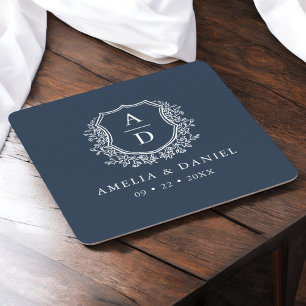 Navy Blue Monogram Wedding Floral Wappen Elegant Rechteckiger Pappuntersetzer