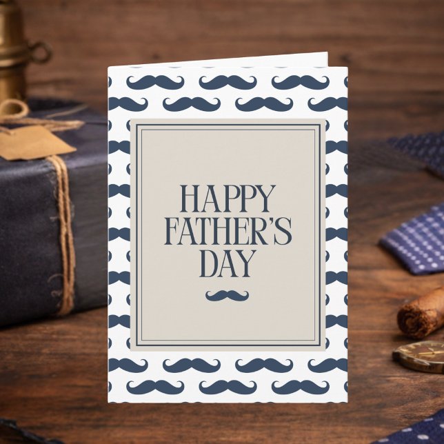 Navy Blue Mustache Pattern Happy Father's Day Karte (Von Creator hochgeladen)