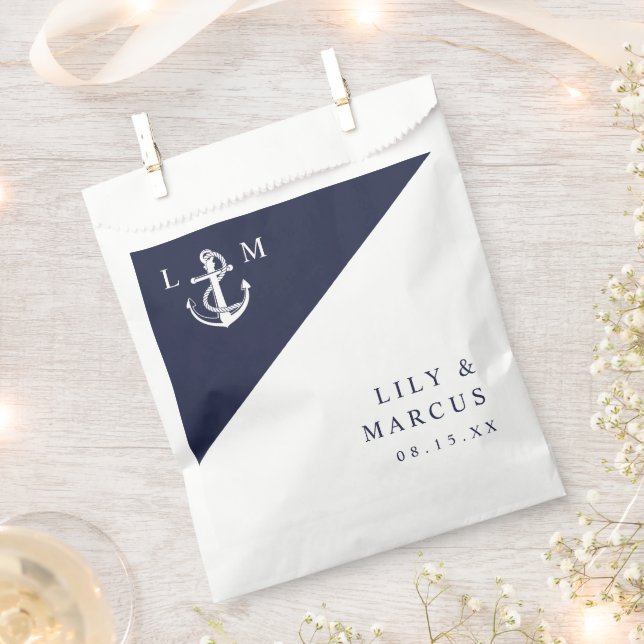 Navy Blue Nautical Minimalistisch Monogram Wedding Geschenktütchen (Ausgeschnitten)