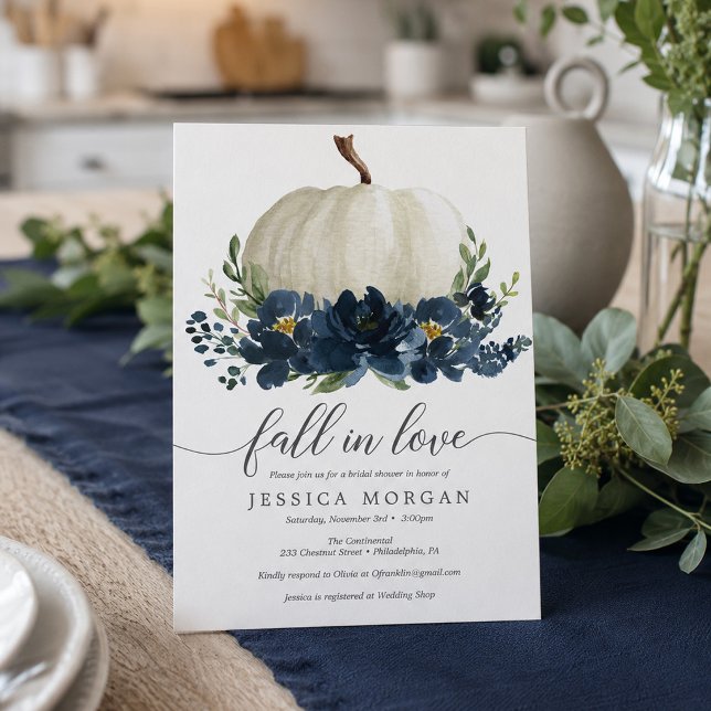 Navy Blue Pumpkin Fall in Liebe Brautparty Einladung (Von Creator hochgeladen)