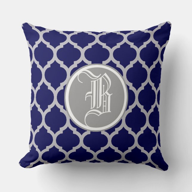 Navy Blue Quatrefoil Muster Monogramm Kissen (Vorderseite)