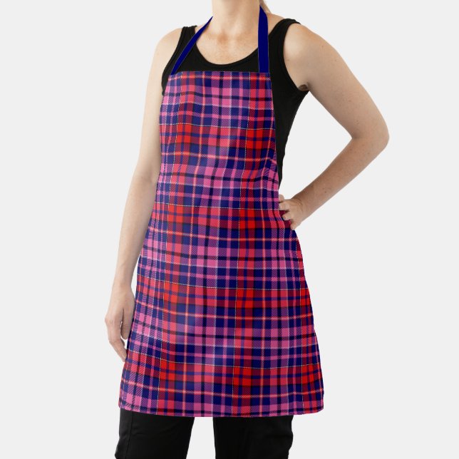 Navy Blue Red Pink Plaid Tartan Design  Schürze (InSitu)
