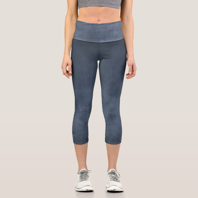 Navy Blue Rustic Abstrakt Capri Leggings (Vorderseite)