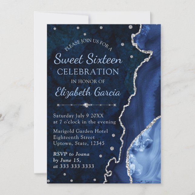 Navy Blue & Silver Glitzer Agate Marmor Sweet 16 Einladung (Vorderseite)