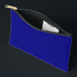 Navy Blue Solid Color Zubehörtasche<br><div class="desc">Accessoire Storage Hand Bag Small Purse Druckschnitt Stil und lässiges lustiges Mode Statement Zubehör gedruckt mit Navy Blue Solid Color Grafik Design Illustration und Auswahl Produkte Sammlung von TheFabricSeal Print on Demand Shop unter Zazzle.com #ZazzleMade https://www.zazzle.com/store/thefabricseal TheFabricSeal ©️ Original. Navy Blue ist ein tiefes, fast schwarzes Blau, das Tiefe, Power...</div>