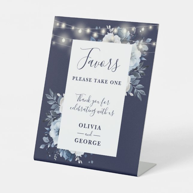 Navy Blue String Lights Floral Gastgeschenke Hochz Sockelschild (Vorderseite)