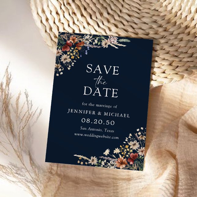Navy Blue Tiny Wildblume Save the Date Card (Von Creator hochgeladen)