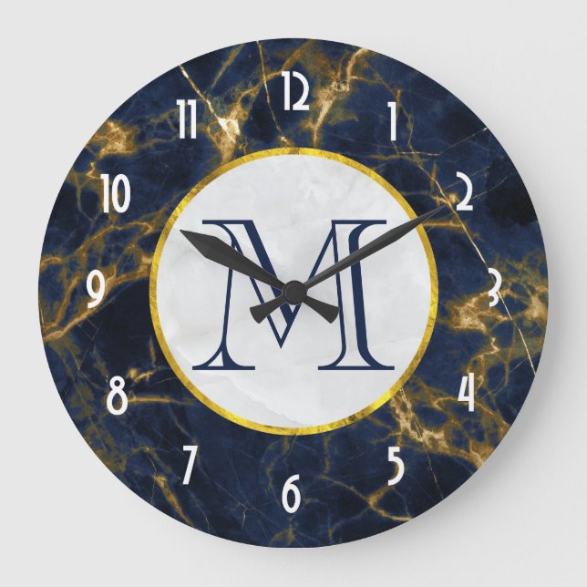 Navy Blue und Gold Marmor Moderne, stilvolle Monog Große Wanduhr (Vorderseite)