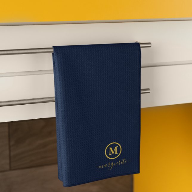 Navy Blue und Gold Monogram Geschirrtuch (Von Creator hochgeladen)