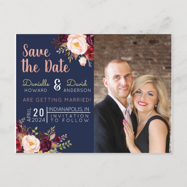 Navy Blue und Merlot Floral Save the Date Einladungspostkarte (Vorderseite)