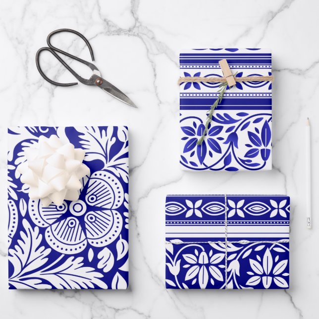 Navy Blue und White Indian Floral Pattern Geschenkpapier Set (Vorderseite)