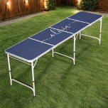 Navy Blue und White Modern Monogram Beer Pong Tisch<br><div class="desc">Unsere Navy Blue and White Modern Monogram Collection: Erhöhen Sie Ihre Wohngestaltung mit unserer ausgeklügelten Kollektion, die ein zeitgenössisches Marineblau-Farbschema bietet. Jedes Stück ist sorgfältig gefertigt, um Eleganz und Stil zu entfesseln, um jedem Zimmer eine Touch modernen Flairs hinzuzufügen. Egal ob Sie mit Monogramm Kissen, personalisierte Wandkunst oder elegantes Küchenzubehör...</div>