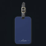 Navy Blue und White Modern Monogram Gepäckanhänger<br><div class="desc">Unsere Navy Blue and White Modern Monogram Collection: Erhöhen Sie Ihre Wohngestaltung mit unserer ausgeklügelten Kollektion, die ein zeitgenössisches Marineblau-Farbschema bietet. Jedes Stück ist sorgfältig gefertigt, um Eleganz und Stil zu entfesseln, um jedem Zimmer eine Touch modernen Flairs hinzuzufügen. Egal ob Sie mit Monogramm Kissen, personalisierte Wandkunst oder elegantes Küchenzubehör...</div>