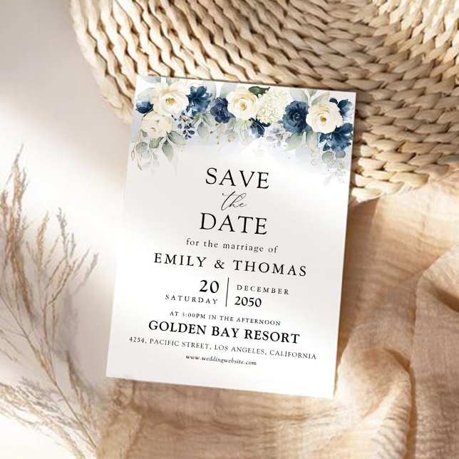 Navy Blue und White Rose speichern die Datumskarte Save The Date (Von Creator hochgeladen)