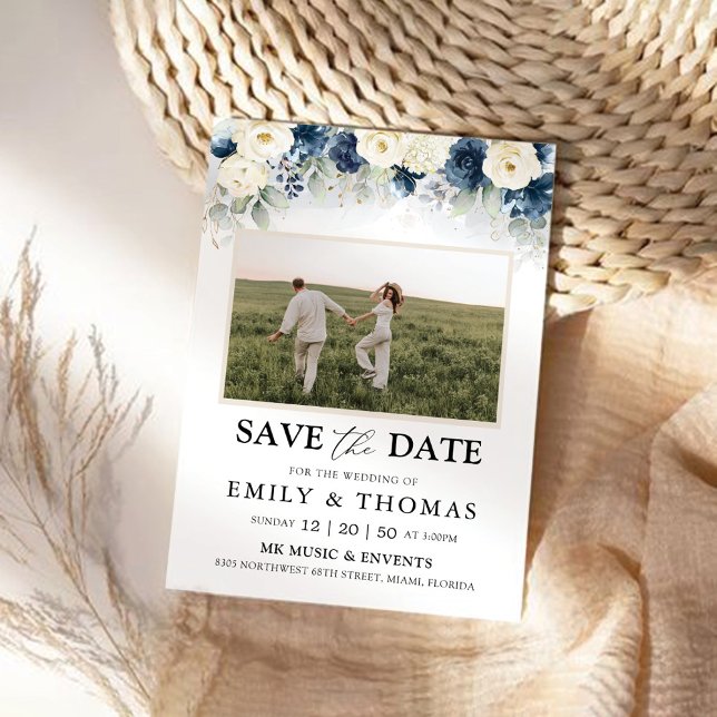 Navy Blue und White Roses Save the Date mit Foto (Von Creator hochgeladen)