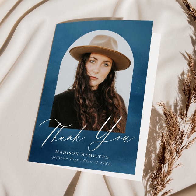 Navy Blue Watercolor Arch Foto Abschluss Dankeskarte (Von Creator hochgeladen)