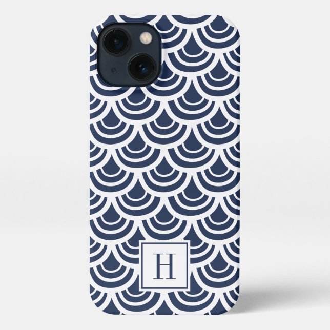 Navy Blue & White Fishscale Muster Monogram iPhone Hülle (Rückseite)