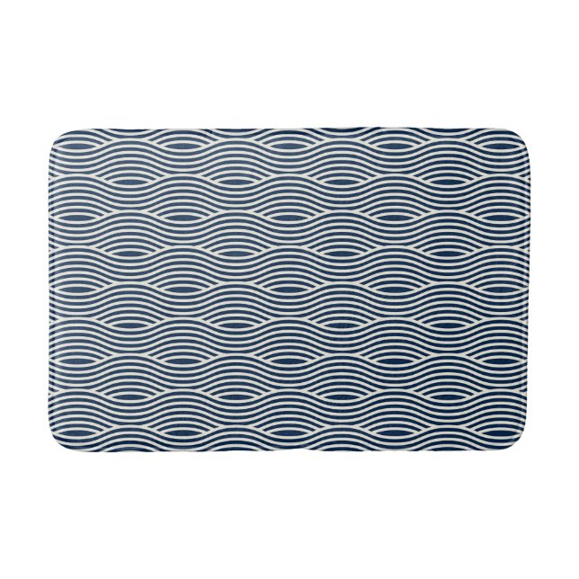 Navy Blue & White Wavy Muster Badematte (Vorderseite)