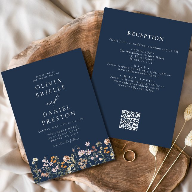 Navy Blue Wildblume QR Code Garden Wedding Einladung (Von Creator hochgeladen)