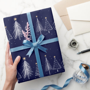 Navy Blue Winter Weihnachtskiefern Muster Geschenkpapier