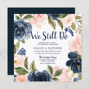 Navy Blush Blume wir machen noch immer eine Erneue Einladung