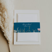 Navy Glückliche Farbige Boho Wildblumen-Hochzeit 