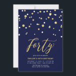 Navy & Gold Simple 40. Geburtstags-Party Einladung<br><div class="desc">Feiern Sie Ihren besonderen Tag mit dieser minimalen 40. Geburtstagsfeier Party Einladung. Dieses Design verfügt über ein stilvolles Schriftzeichen "Vierzig" mit hexagonförmigen Konfetti mit einer marineblauen Farbkombination Blau & Gold. Weitere Designs gibt es in meinem Shop BaraBomDesign.</div>