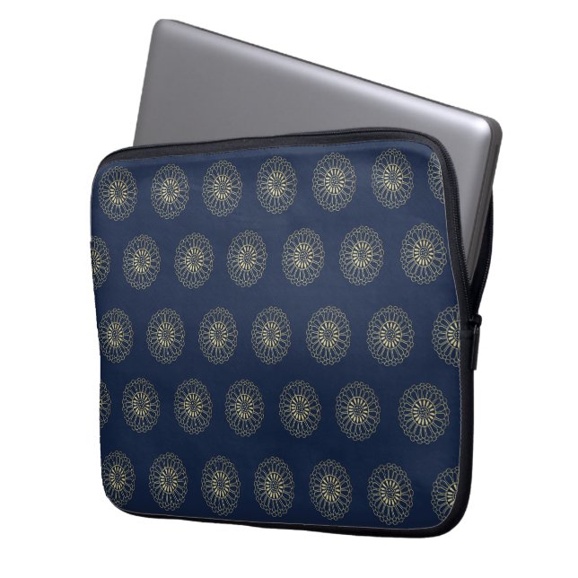 Navy | Golden Zinnia Flower Medallions Laptopschutzhülle (Vorderseite Links)