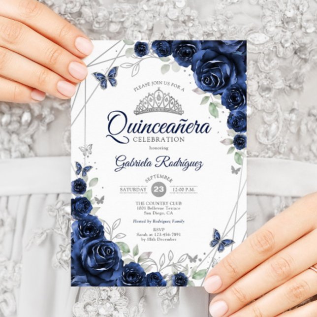 Navy Silver Floral Quinceanera Einladung (Von Creator hochgeladen)