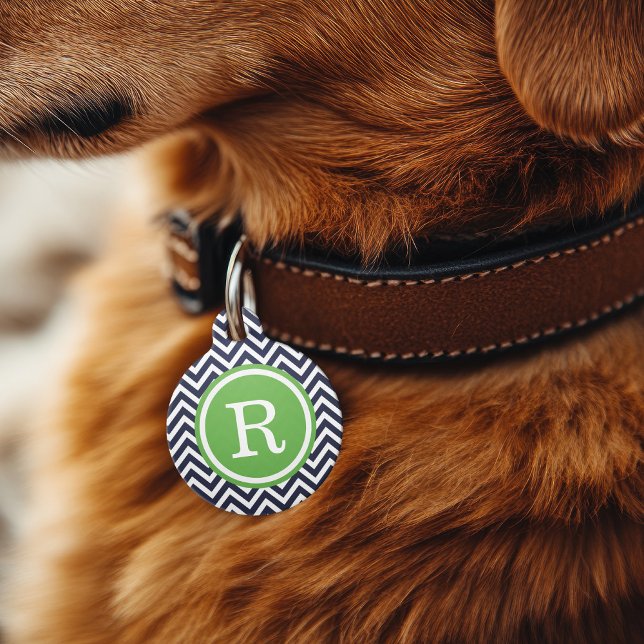 Navy und Green Zickzack Monogram Haustiermarke (Von Creator hochgeladen)