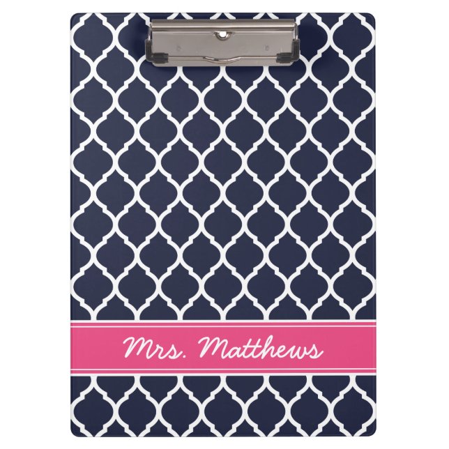 Navy und rosa Quatrefolie Custom Monogram Klemmbrett (Vorderseite)