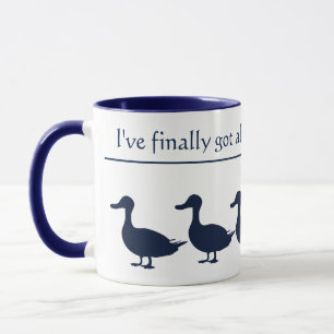 Navy und White Ducks in einer Row-Tasse Tasse