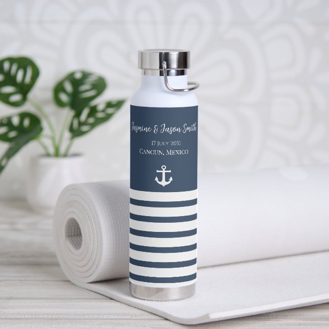 Navy White Personalisiert Hochzeit in Urlaubsort G Trinkflasche (Yoga)