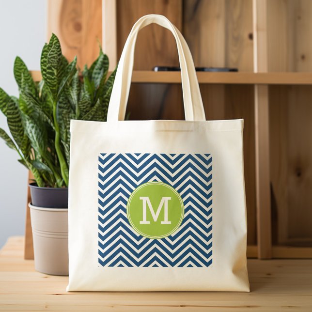 Navy White Zickzack Pattern mit Green Monogram Tragetasche (Personalized tote bag with  monogram)