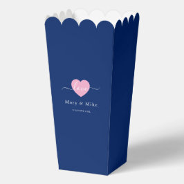 Navyblaue Liebes-Text mit herzförmigem, stilvollem Geschenkschachtel