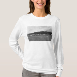 Neah Bucht, WA Ansicht mit Fischerboot-Fotografie T-Shirt