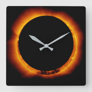 Near Total Solar Eclipse Quadratische Wanduhr