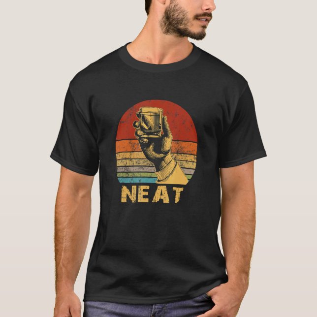 Neat Bourbon Whiskey Drinks T-Shirt (Vorderseite)