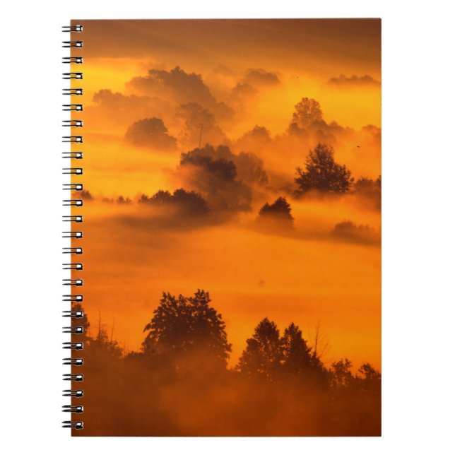 Nebel am Morgen über den Fluss Notizblock (Vorderseite)